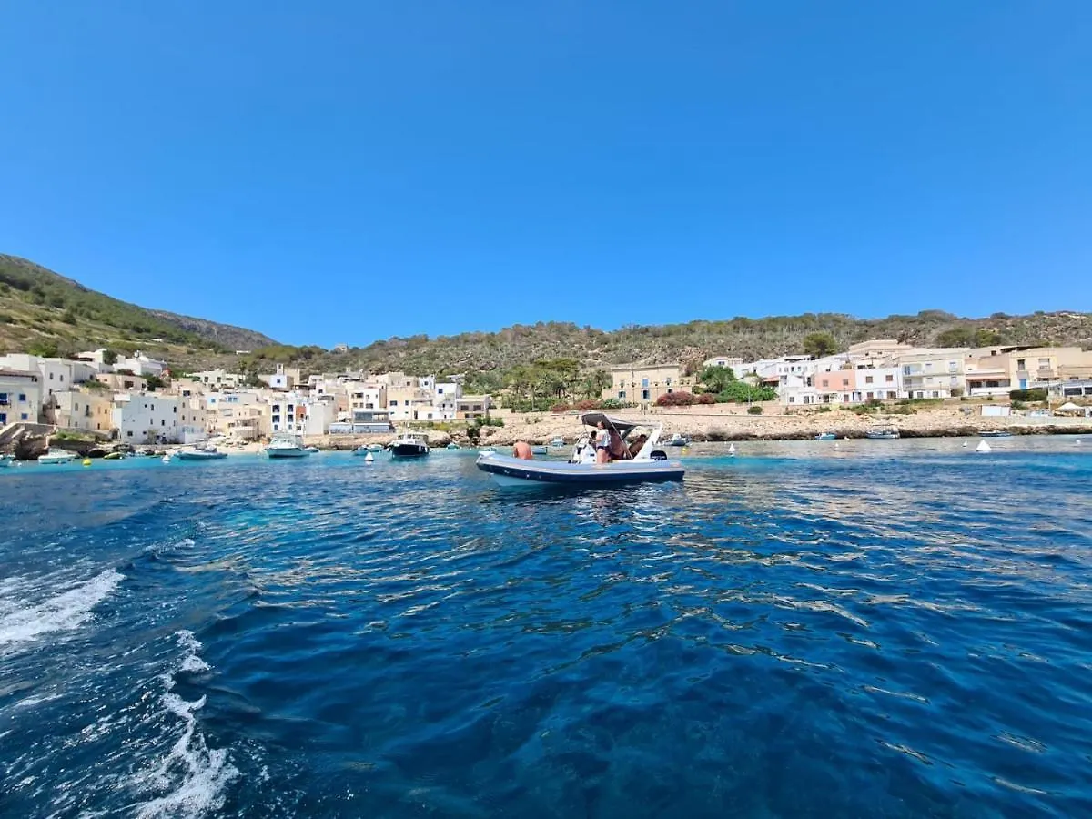 Sole Mare Sale Bed & Breakfast Torre Nubia